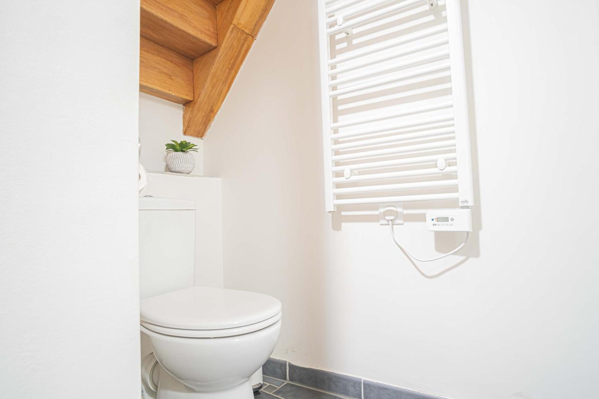 Triplex Cathedrale Parking Gratuit Apartment Reims Bagian luar foto