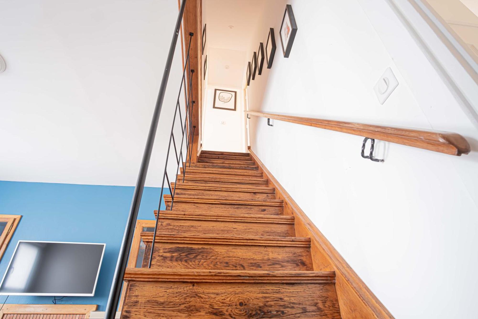 Triplex Cathedrale Parking Gratuit Apartment Reims Bagian luar foto